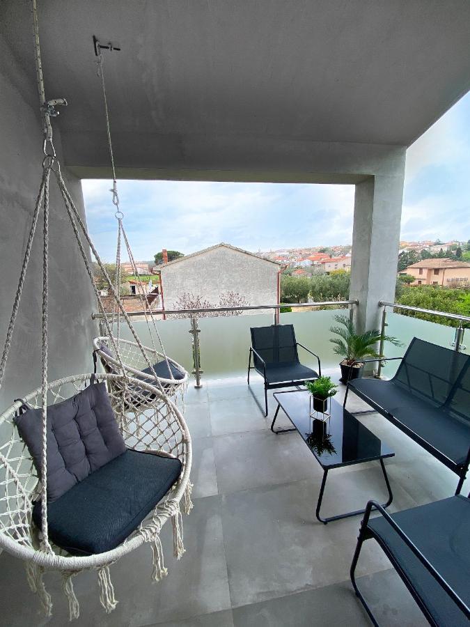 Apartments Bora Liznjan Bagian luar foto