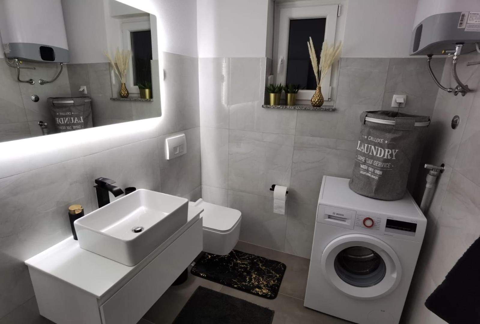 Apartments Bora Liznjan Bagian luar foto